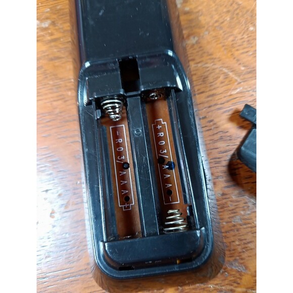 Philips RC-5210 Remote Control for DVD Player Tested - Picture 3 of 3